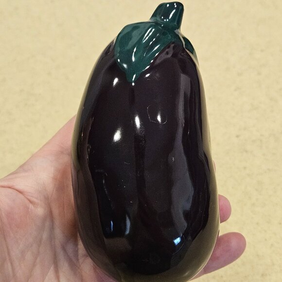 VINTAGE HANDPAINTED CERAMIC EGGPLANT MAJOLICA DECOR DISPLAY ART VIETRI ITALY - Picture 2 of 7